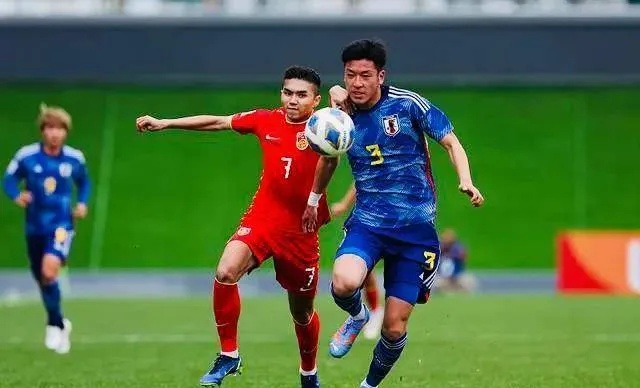 中国对日本U20足球比赛，精彩瞬间回顾（看完这场比赛，你会有更多收获）-第3张图片-www.211178.com_果博福布斯